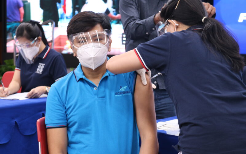 Vaccinations seen critical for Filipino seafarers