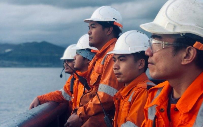 The House of Representatives and the Senate have approved their final version of the Magna Carta of Filipino Seafarers, which seeks to protect the rights of Filipino seafarers.